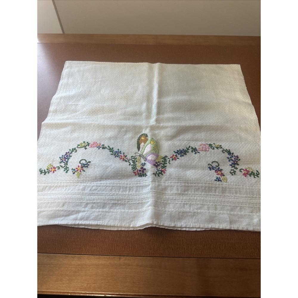 Vintage Hand Embroidered Tea‎ Towel Flowers Abd Butterfly EUC